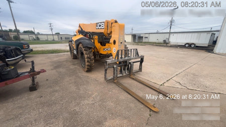 2019 JCB 509-42 74 HP w/Open ROPS, Beacon, Aux Hydraulics, LED Work lights, Solid Tires 66" Carriage/60" Forks