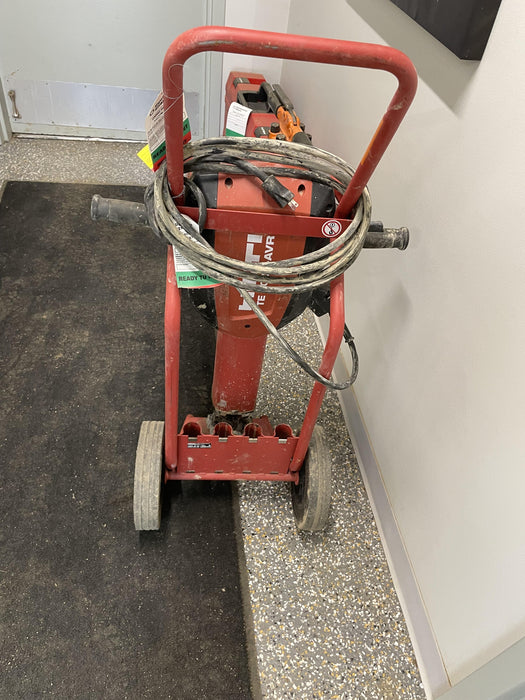 2021 HILTI TE 3000-AVR
