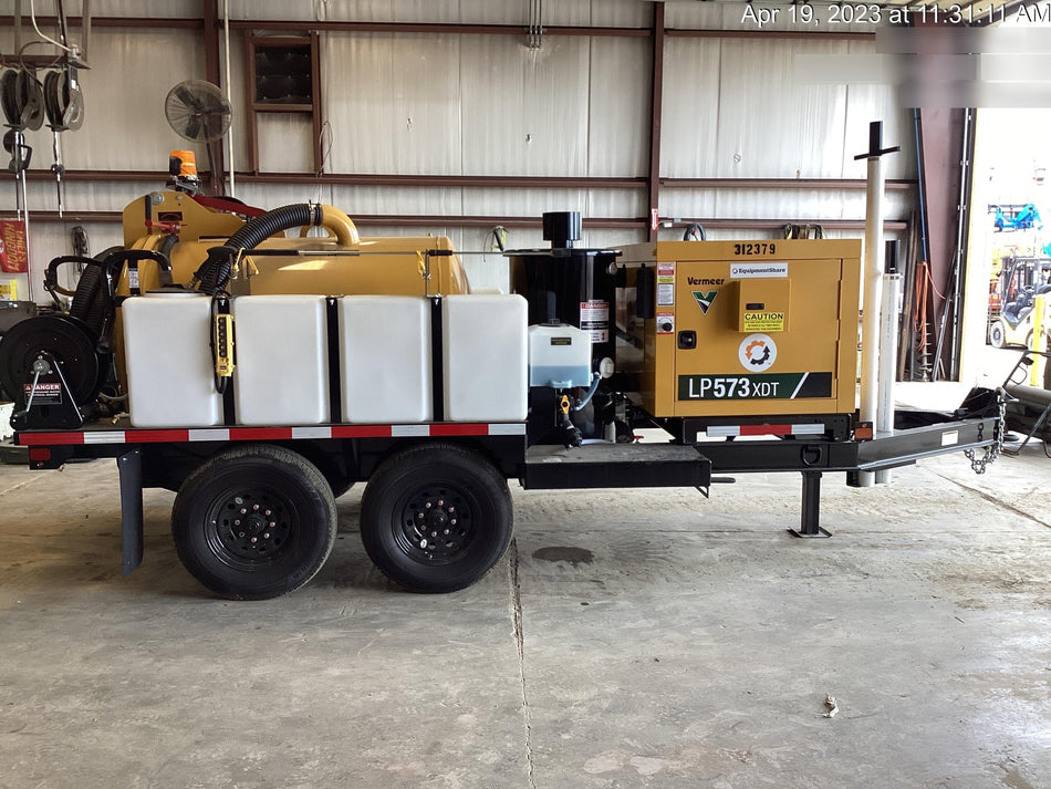 2023 Vac-Tron LP573XDT T4 Koehler Diesel Engine, 500 Gallon Debris Tank, x2 100 Gallon Water Tanks