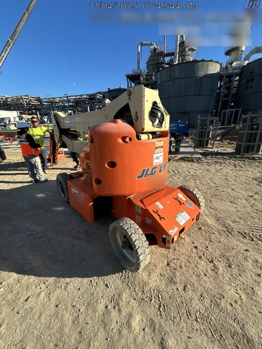 2019 JLG E400AJPN