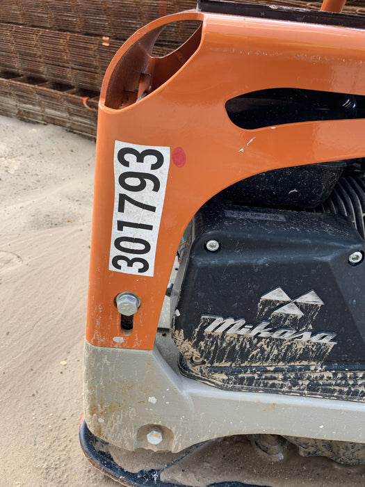 2023 Multiquip MVH158 Honda GX200, 17" Plate, Gas