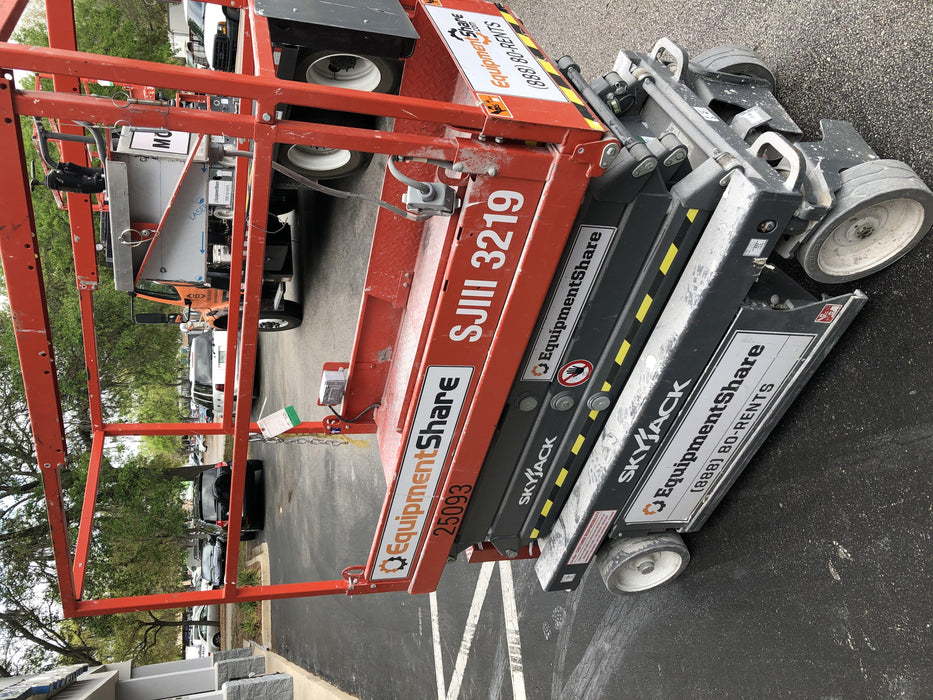 2019 Skyjack SJIII-3219 Skyjack SJIII3219 Standard w/Trojan Batteries