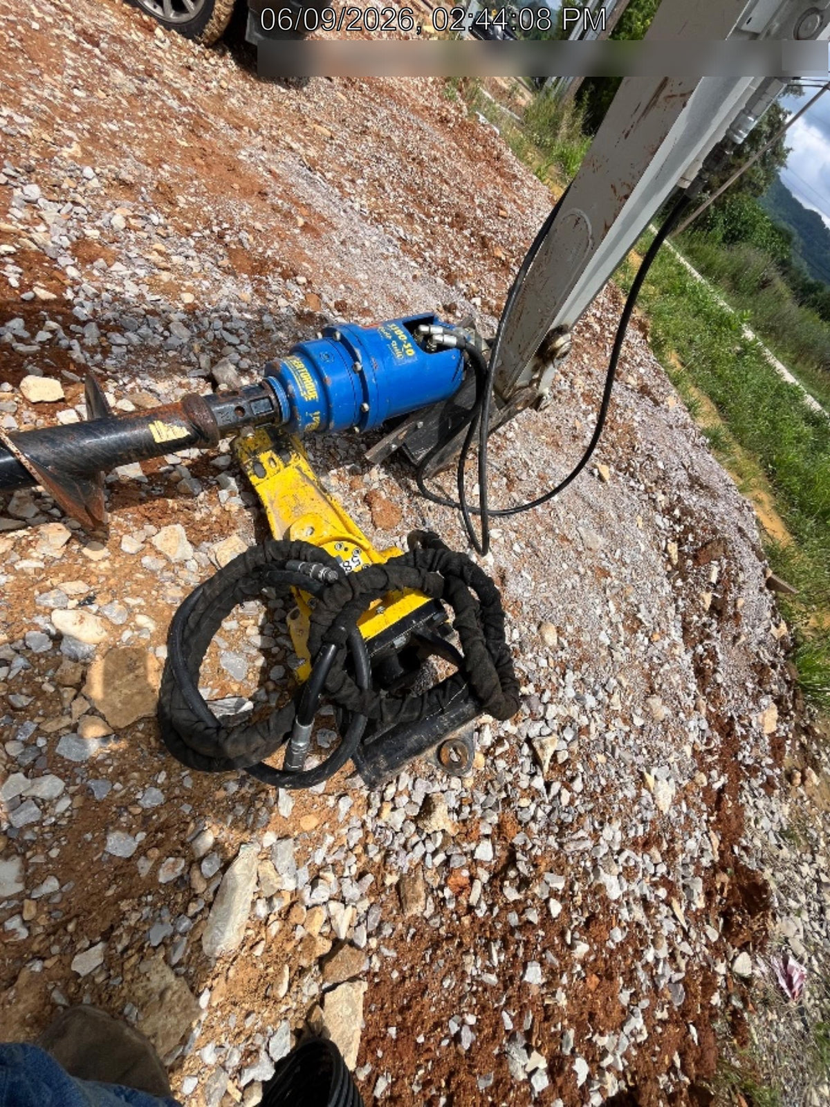 2023 AUGER TORQUE 3300-30