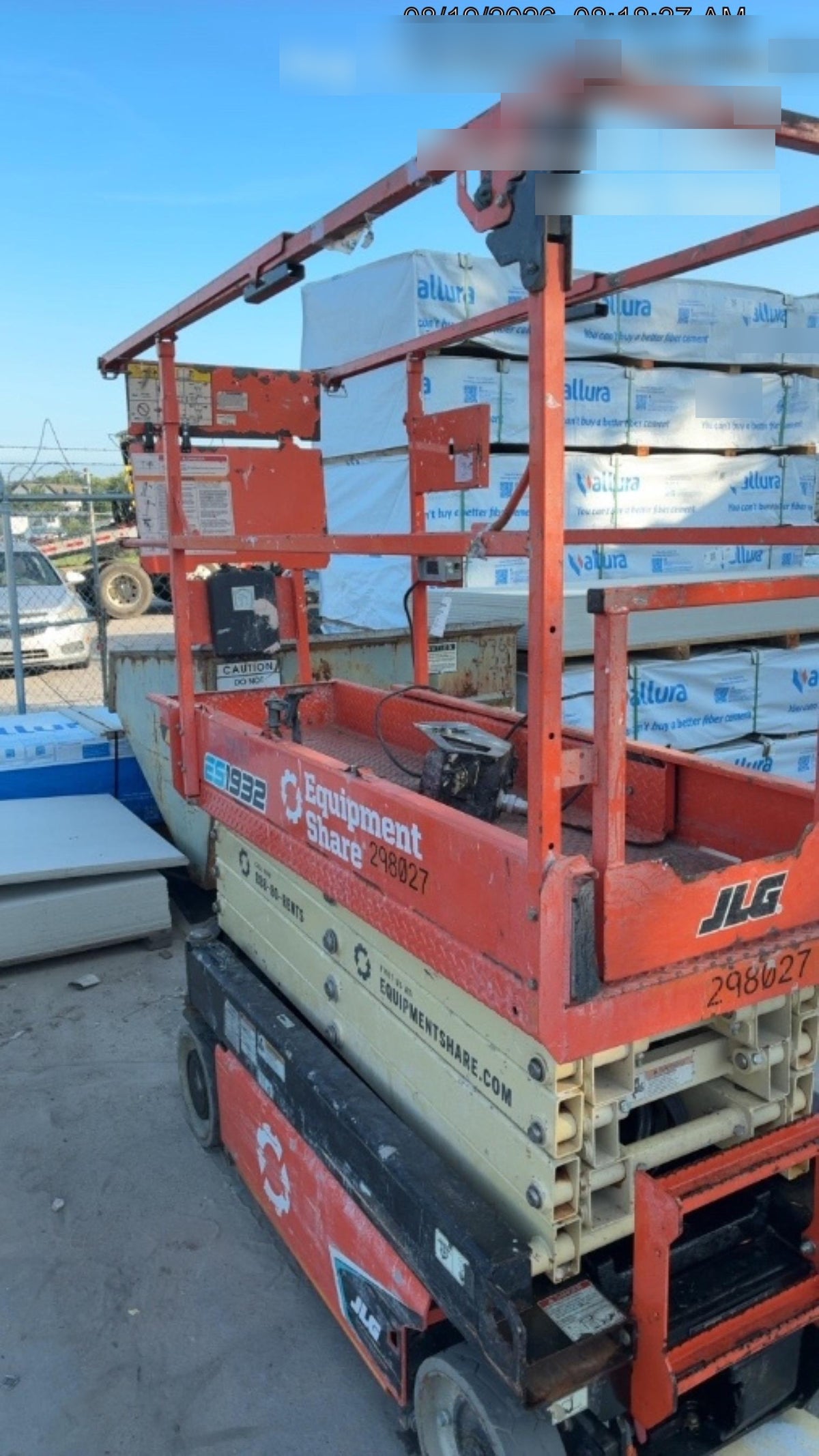 2023 JLG ES1932
