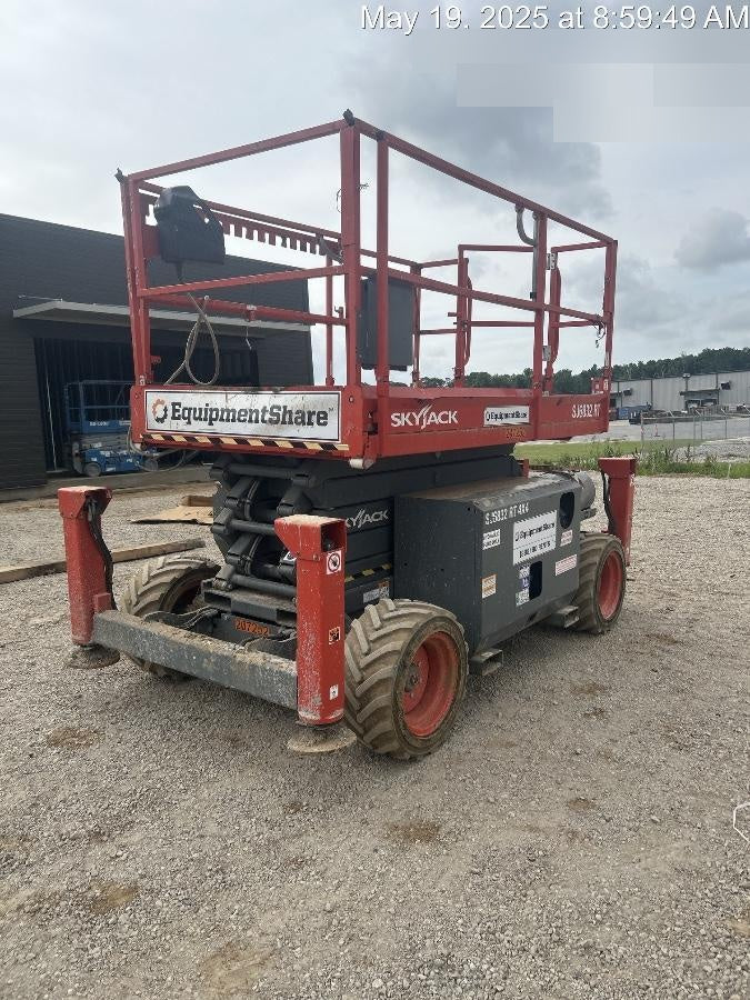 2022 SKYJACK SJ6832 RT