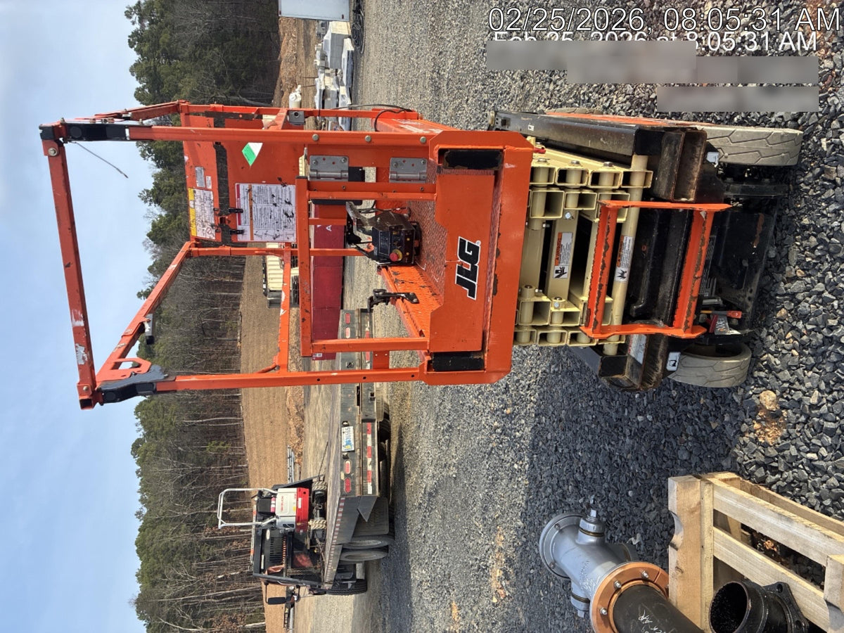 2022 JLG ES1932
