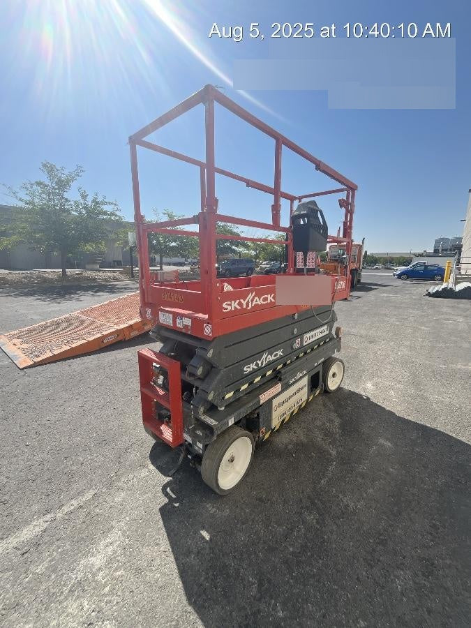 2023 SKYJACK SJ3226