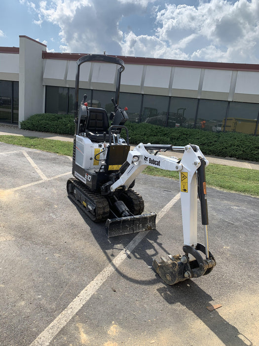 2021 BOBCAT E10