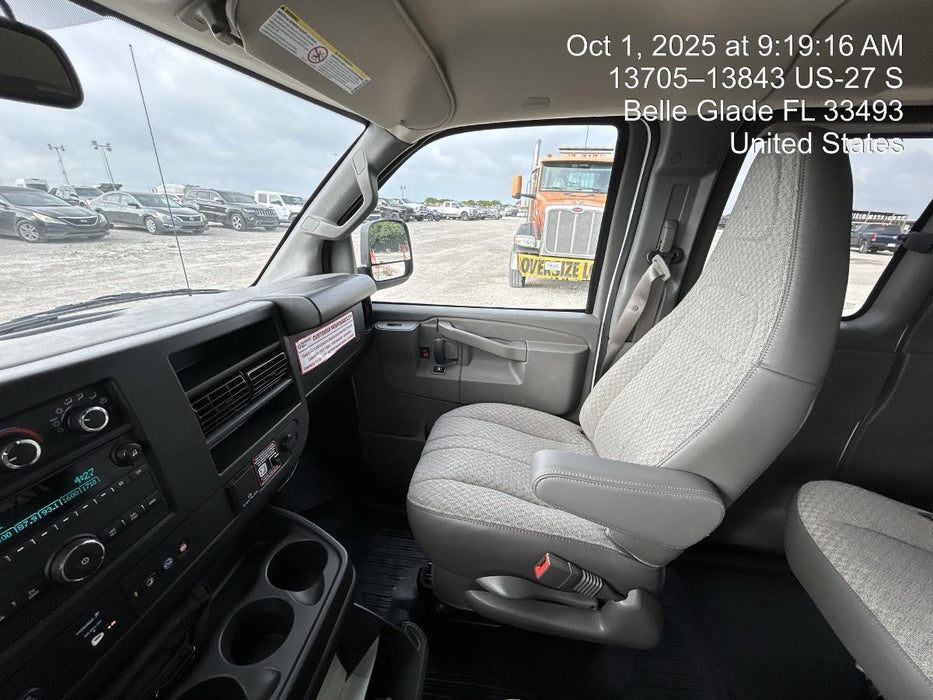 2025 CHEVROLET Express Van - Rental