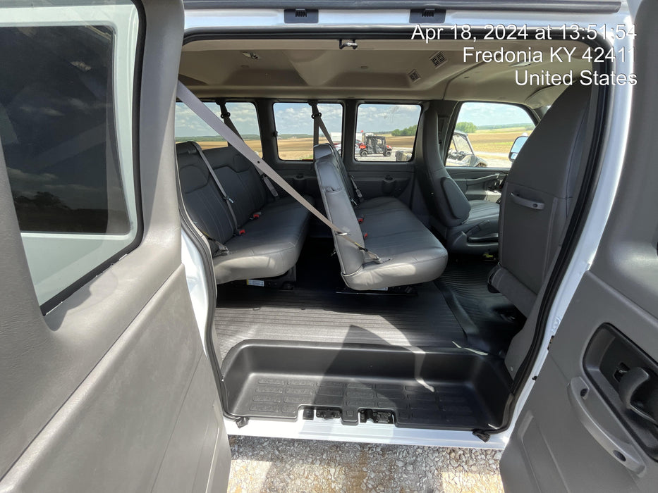 2023 CHEVROLET Express Van - Rental