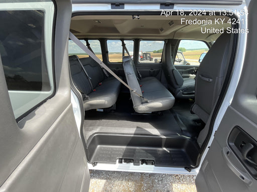 2023 CHEVROLET Express Van - Rental