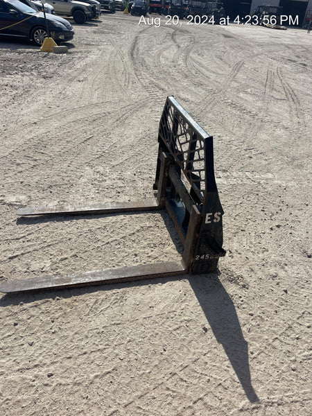 2019 PALADIN 48" Pallet Forks - Paladin