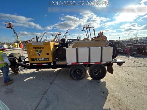 2021 VAC-TRON LP573XDT