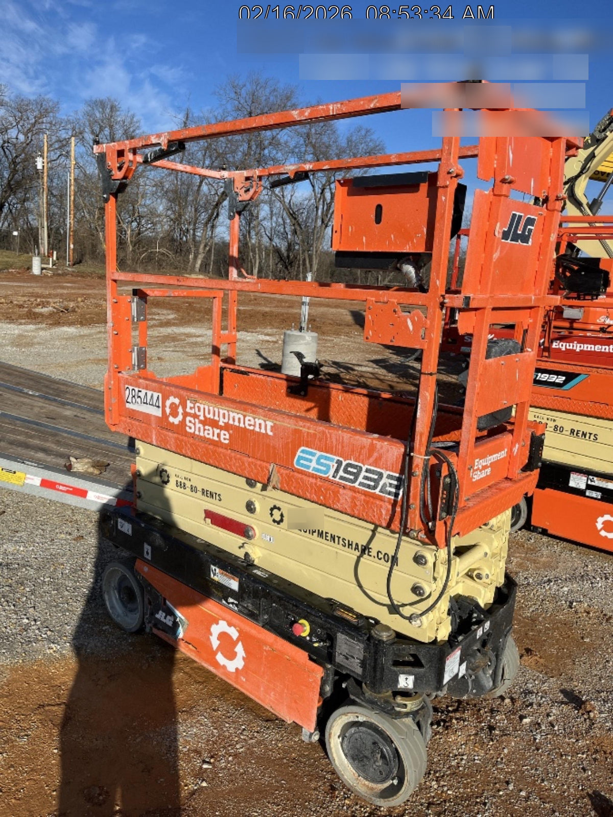 2022 JLG ES1932