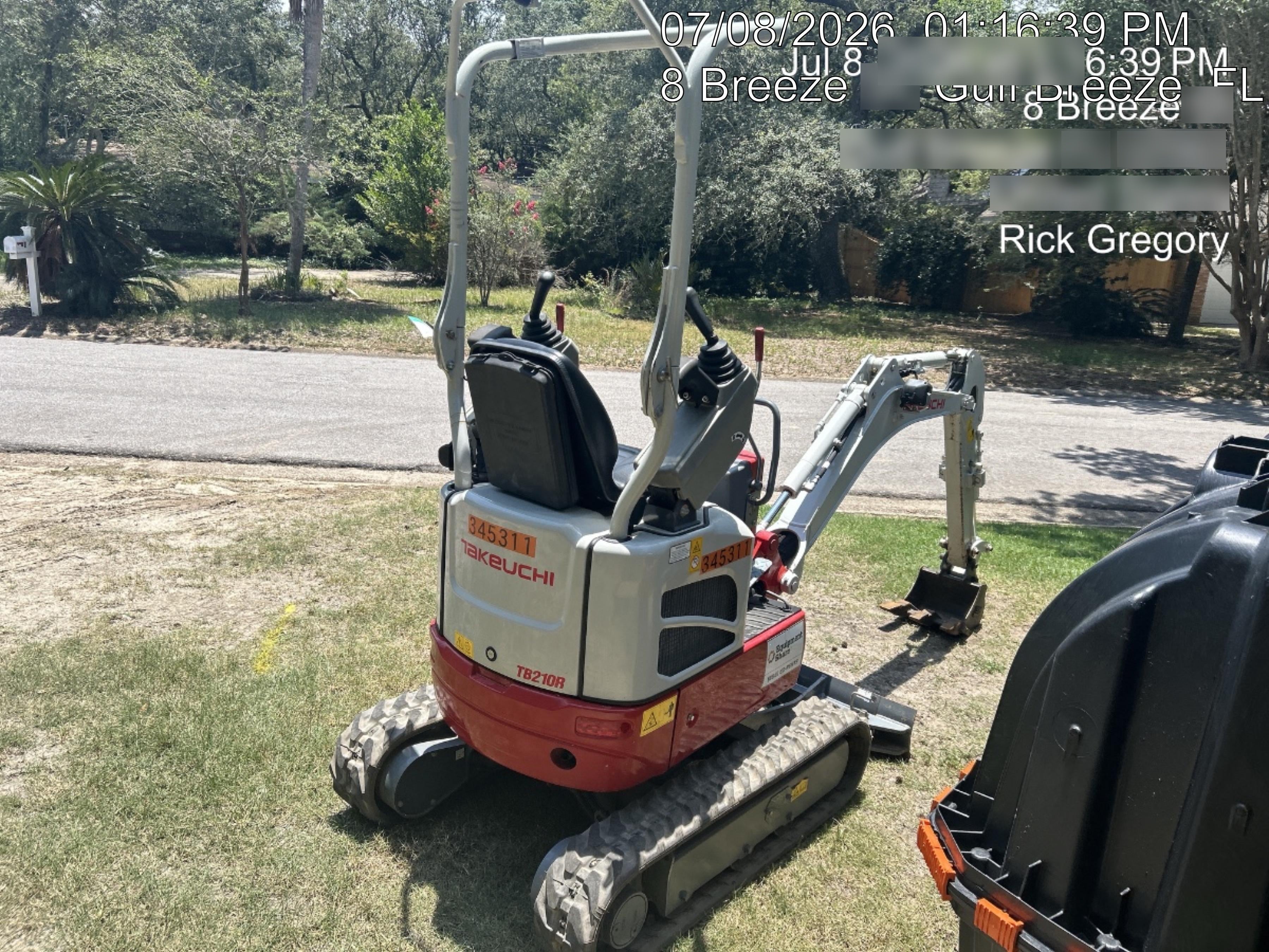 2023 TAKEUCHI TB210R