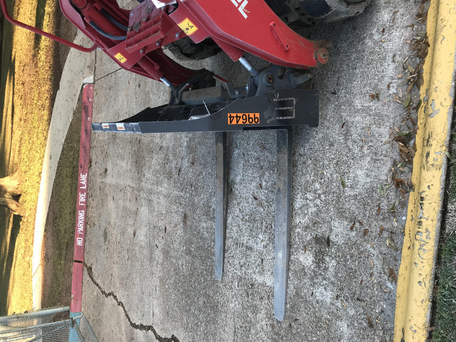 2020 PALADIN 48" Pallet Forks - Paladin