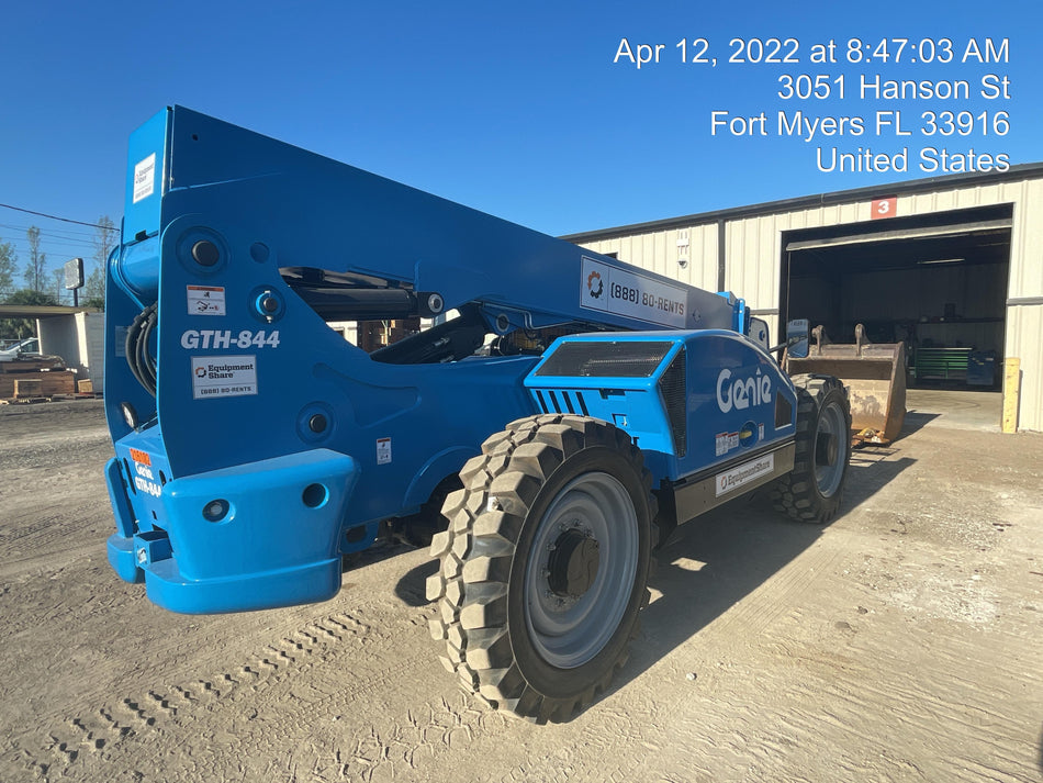2022 GENIE GTH-844
