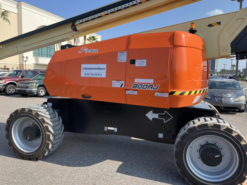 2023 JLG 800AJ