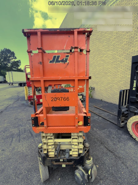 2022 JLG ES1932