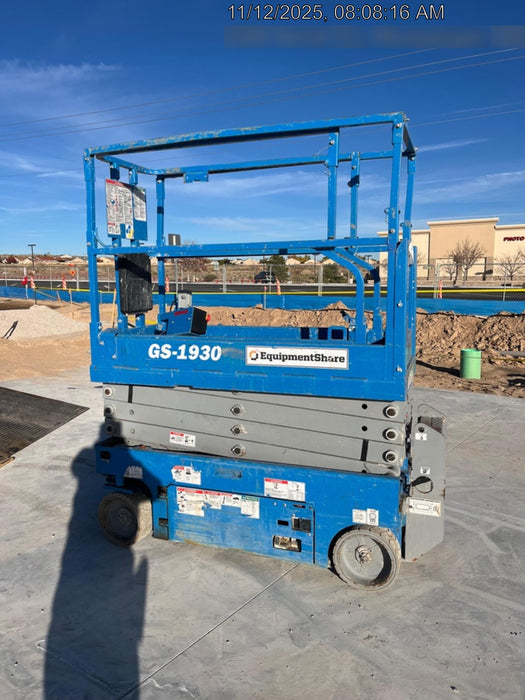 2020 Genie GS-1930 Solid Non Marking Tires, Beacon, Folding rails with half height swing gate