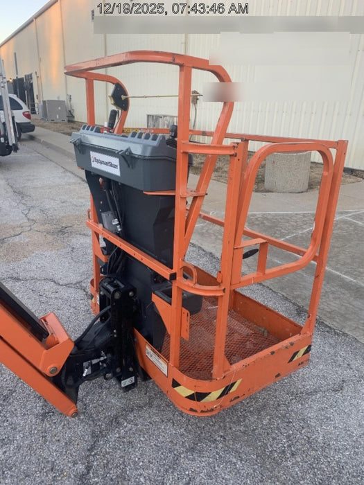 2021 JLG E400AJP Narrow