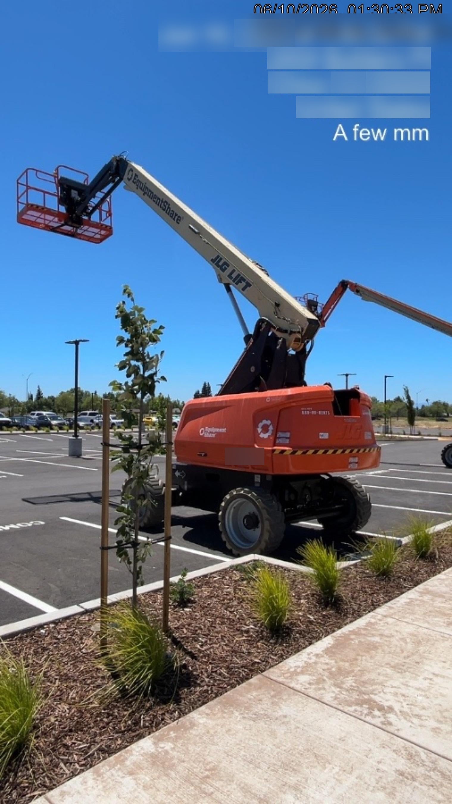2025 JLG 660SJ