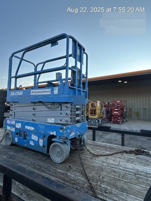 2019 Genie GS-1930 Fixed rails with chain Entry