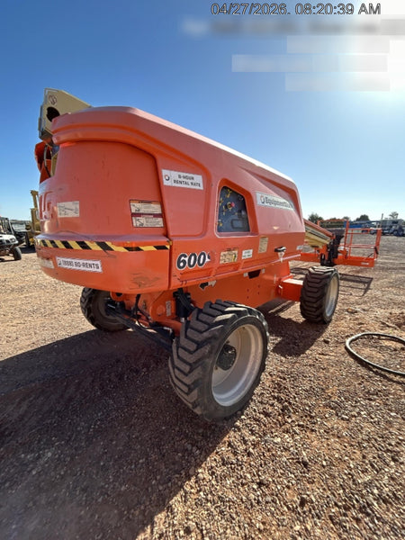 2021 JLG 600S