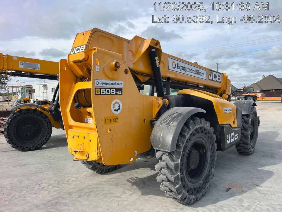 2020 JCB 509-42 Cab/Heat/Air, Solid Tires, Work Lights, Beacon, Aux Hydraulics, Back up Alarm, Lifting Eye, ES Decals