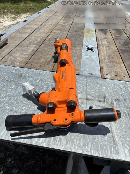 2026 MICHIGAN PNEUMATIC ES-TPB60-118-TRACKER