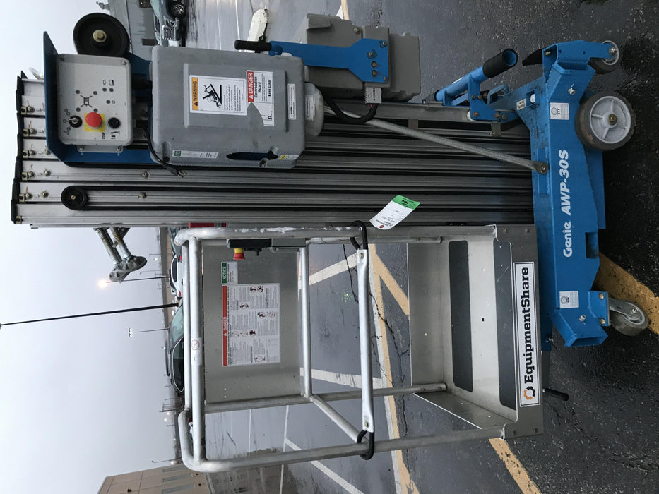 2018 GENIE AWP-30S
