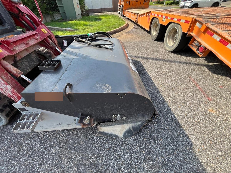 2020 PALADIN Sweepster SB72