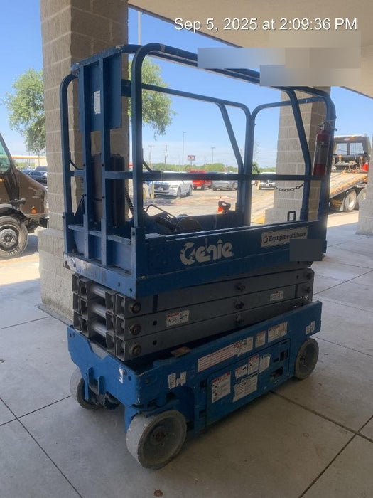 2019 Genie GS-1930 Fixed rails with chain Entry