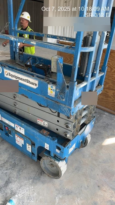 2019 Genie GS-1930 Fixed Rails with Chain Entry