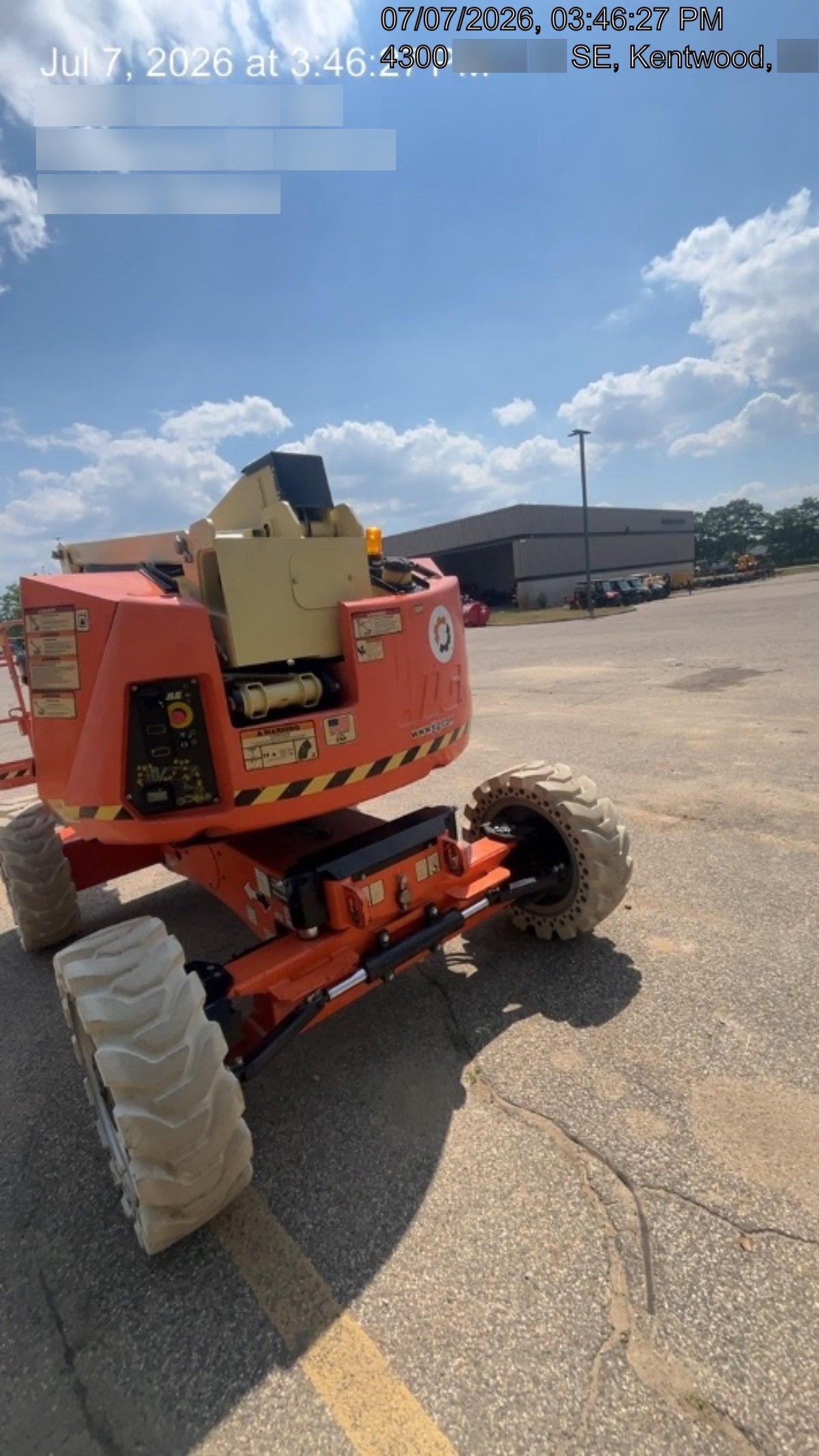 2021 JLG 340AJ