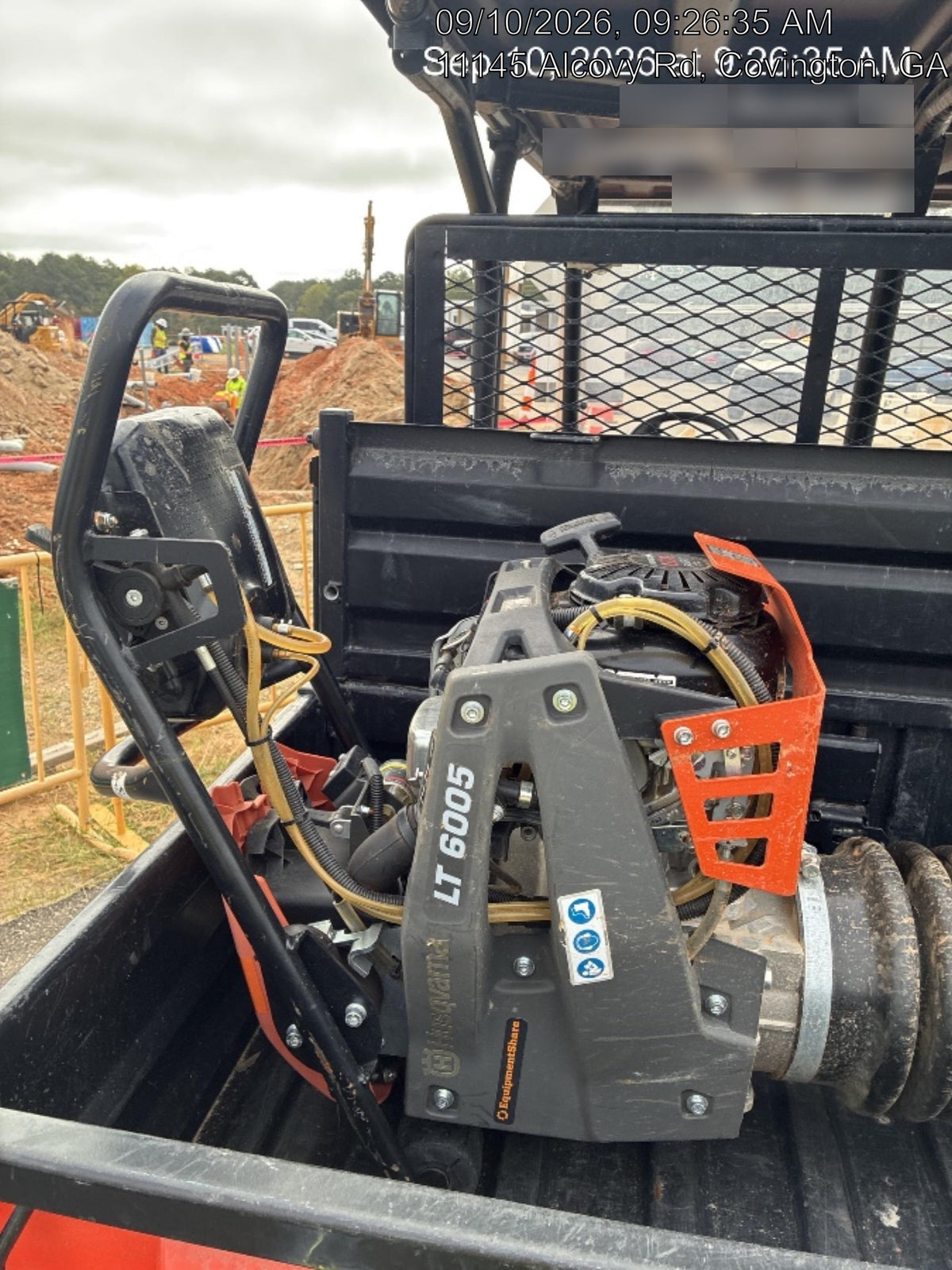 2025 HUSQVARNA LT6005