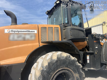 2022 CASE 821G