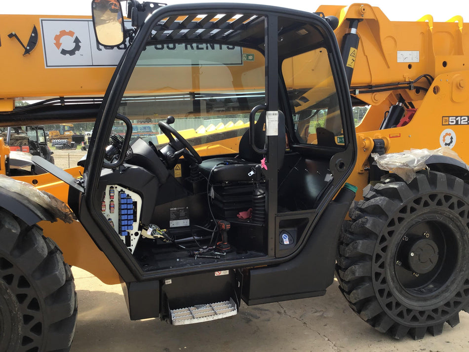 2020 JCB 512-56 Canopy, 74Hp, Solid Tires, Work Lights, Beacon, Aux Hydraulics, Back up Alarm, Lifting Eye, ES Decals