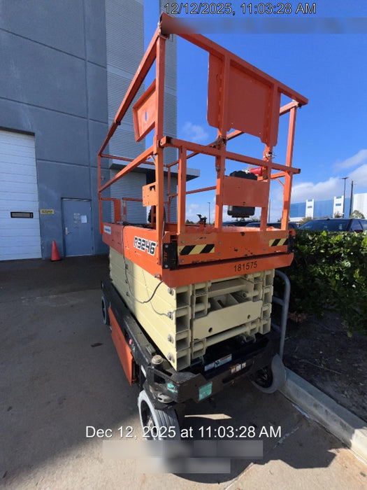 2021 JLG R3246