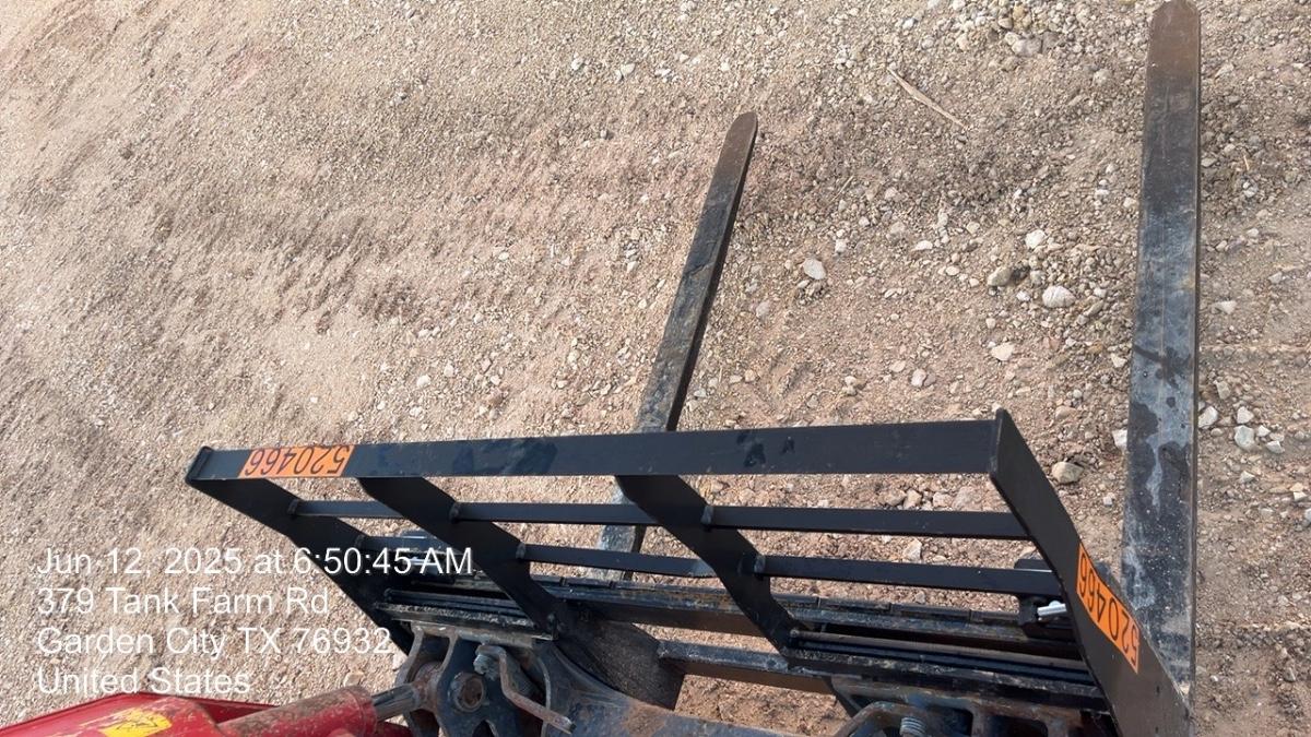 2025 ARROW MATERIAL HANDLING F5100CB