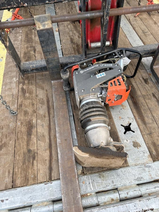 2024 HUSQVARNA LT6005