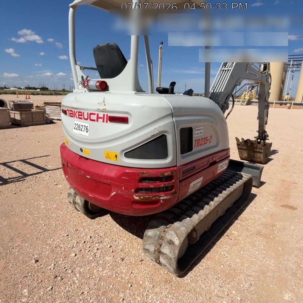 2022 TAKEUCHI TB235-2R