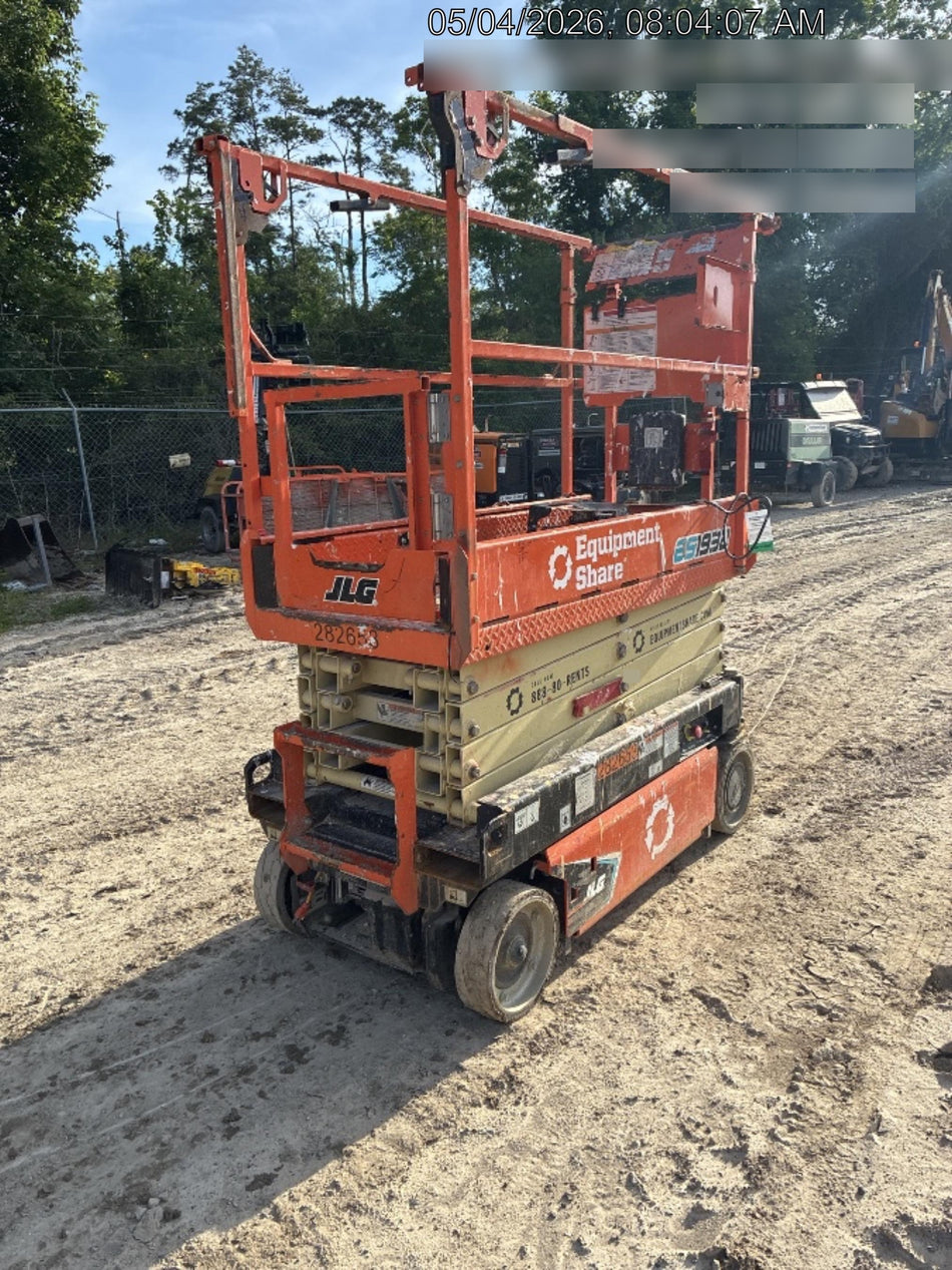 2022 JLG ES1932