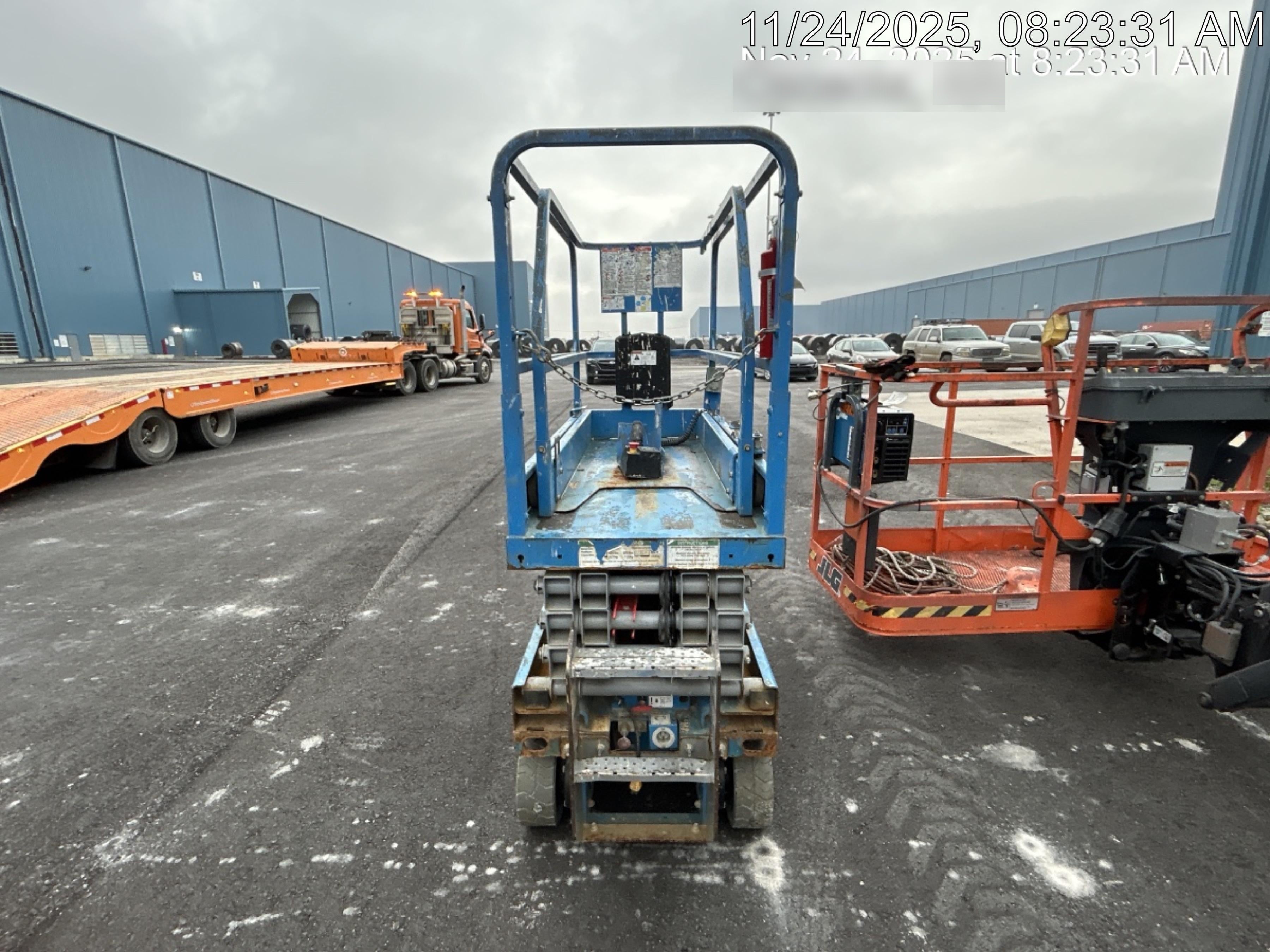 2019 Genie GS-1930 Fixed rails with chain Entry