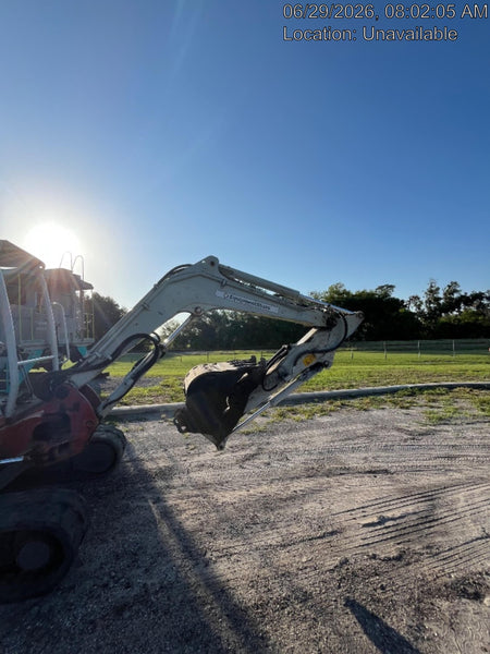 2022 TAKEUCHI TB250-2R