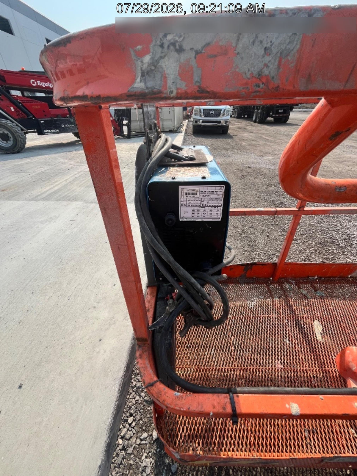 2025 MILLER ELECTRIC CST-282