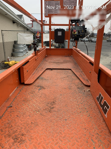 2022 JLG ES2632