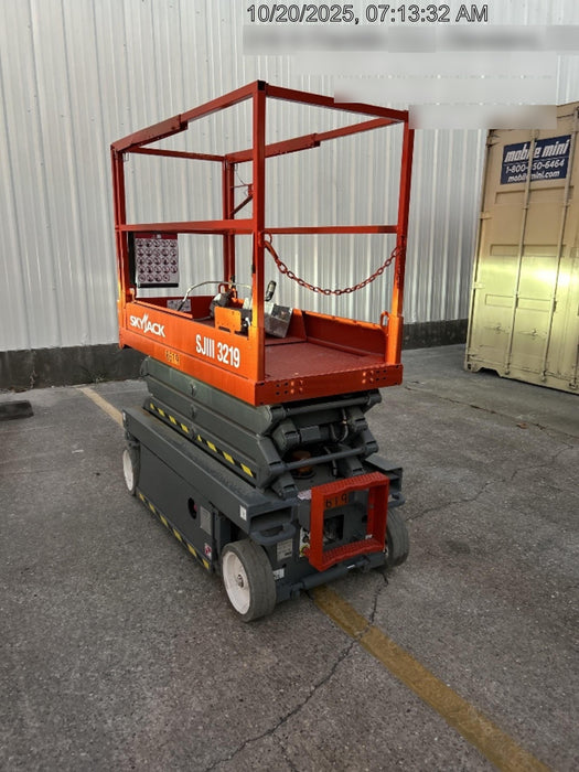 2018 SKYJACK SJIII-3219