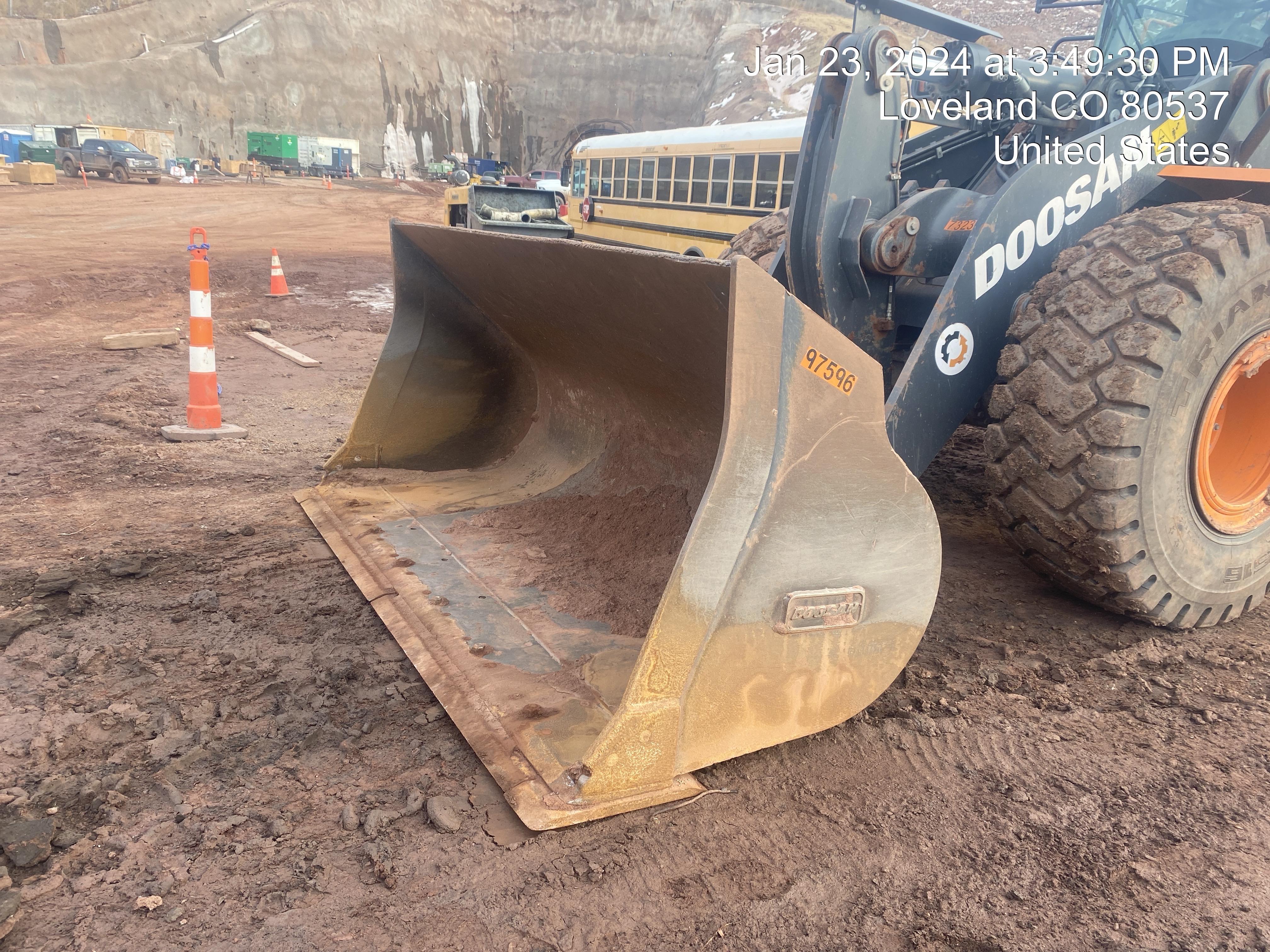 2019 DOOSAN Grapple Bucket - 114"