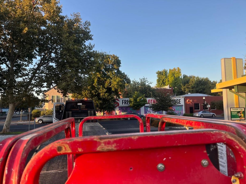 2020 MEC 1330SE Solid NM Tires, Steel Swing out Doors, LCS, Beacon, 900W Inverter